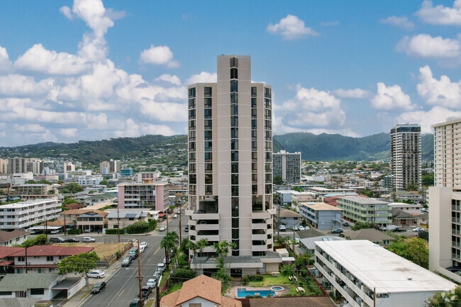 Building Photo - Wiliwili Vista