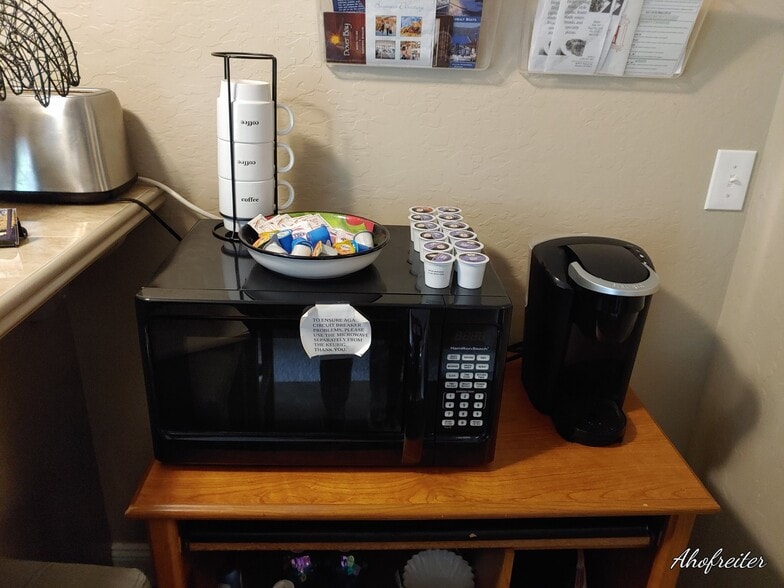 Building Photo - 2783 E Lookout Dr