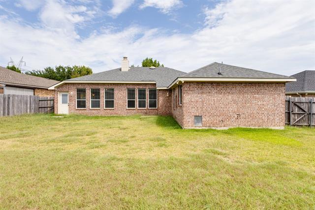 Building Photo - 205 N Bending Oak Ln