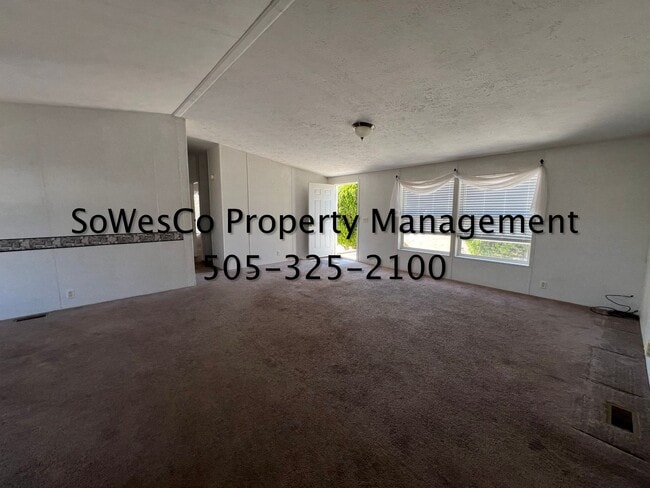 Building Photo - Four Bedroom 2 Bath Home in Kirtland