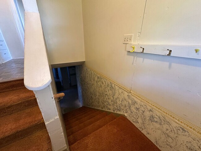 Building Photo - 5084 ID-33