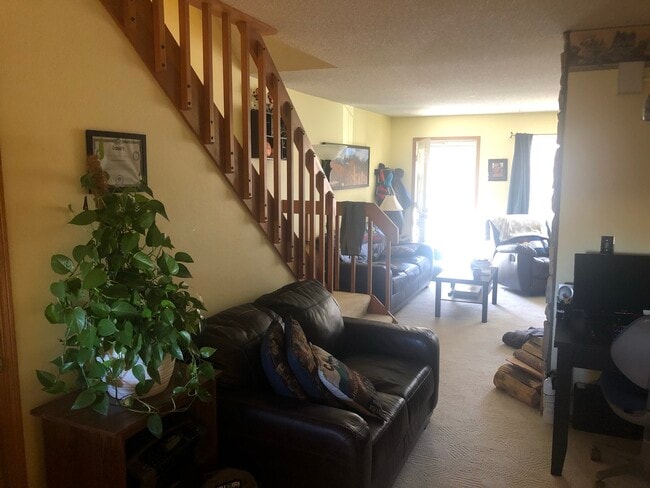 Dining area looking to front door - 8185 S Fillmore Cir