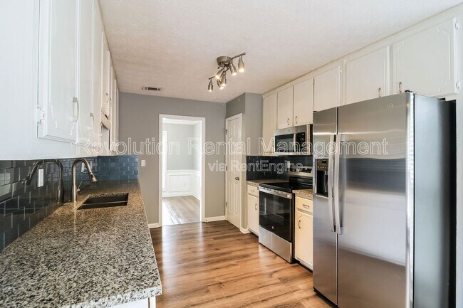 Building Photo - 1055 Leighs Brook Way