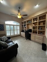 Building Photo - 9 Chinkapin Cir