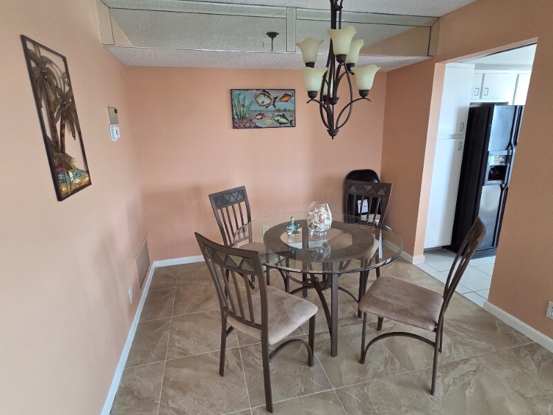 Building Photo - 1200 Hibiscus Ave