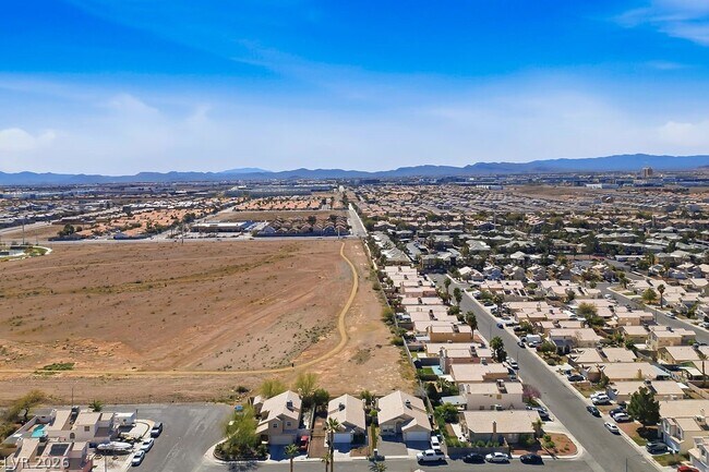 Building Photo - 7987 Lone Jogger