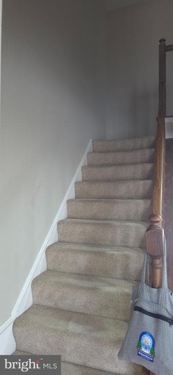 Building Photo - 7886 Marioak Dr