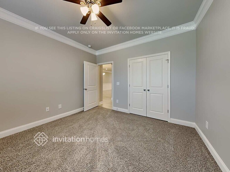Building Photo - 105 Brody Way