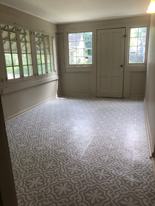 304 E Franklin St 304 E Franklin St Crawfordsville IN 47933