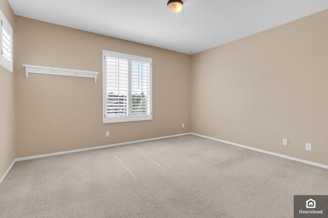 Building Photo - 30958 Mashie Way