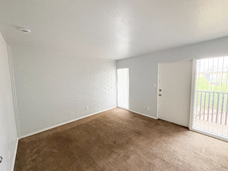 Building Photo - 6802 N 17th Ave