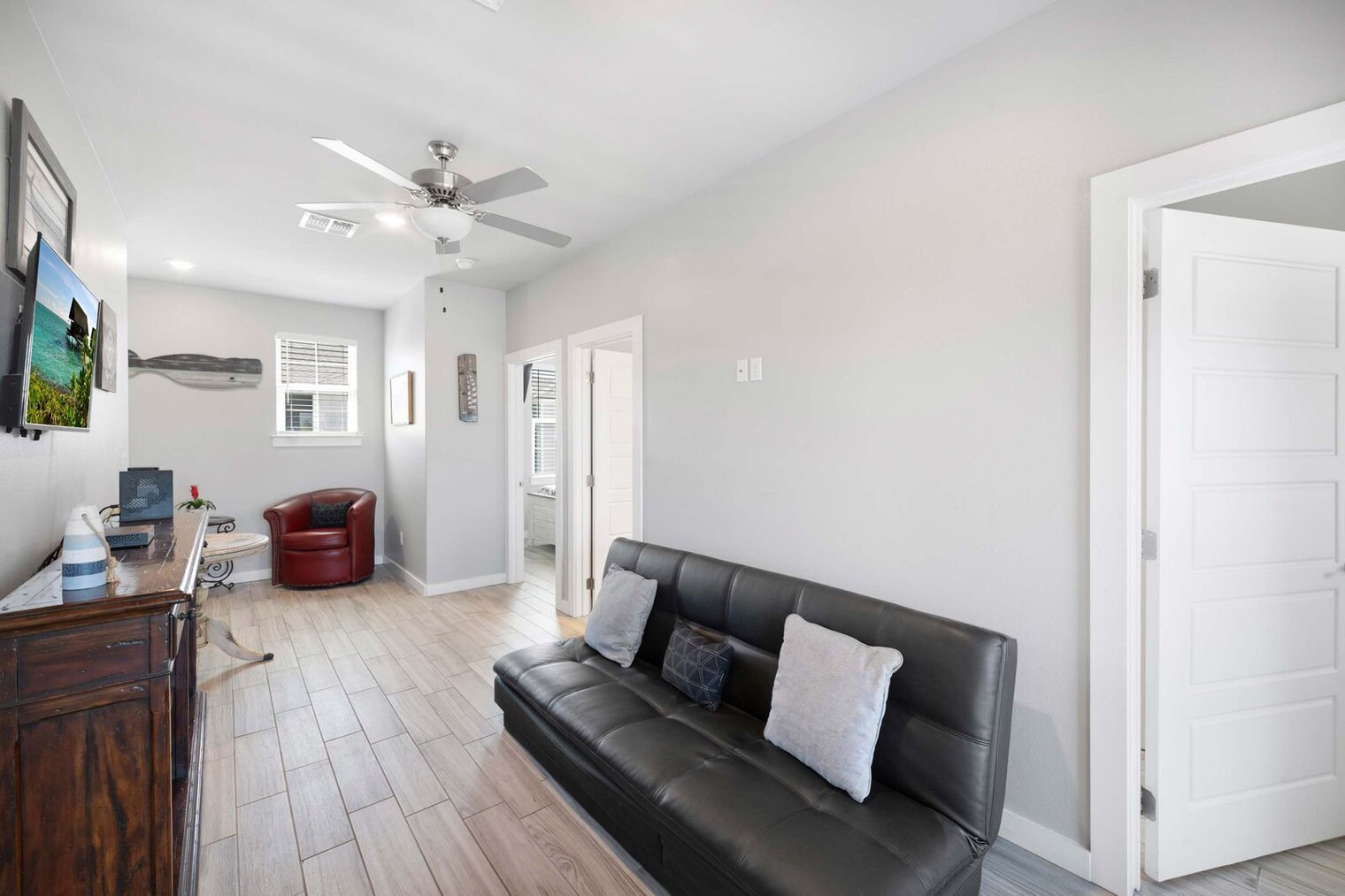 Building Photo - 1701 S Station St