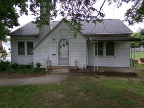 Building Photo - 1408 E M.L.K. Jr Dr