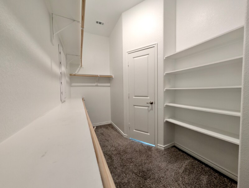 Building Photo - 1013 Sublime Dr