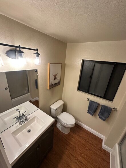 Bathroom - 173 Park Place Dr