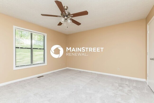 Building Photo - 3 Bedroom Pet-Friendly Home in Woodstock, GA with Main Street Renewal