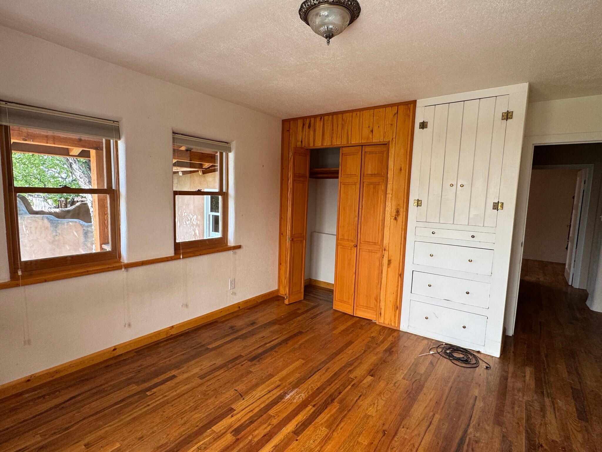 Bedroom 2 - 1706 W Alameda St