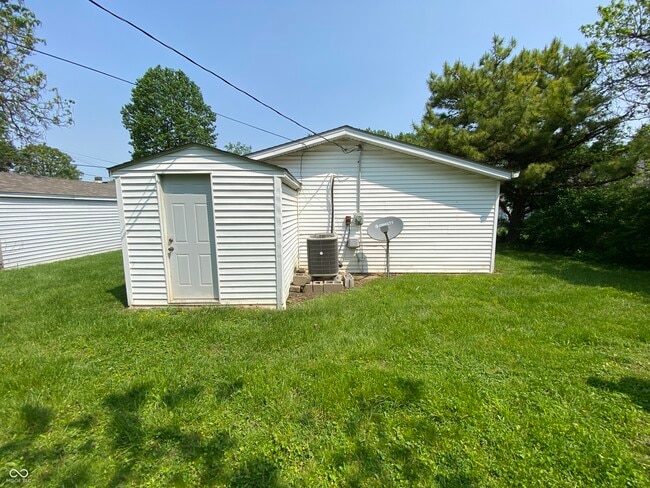 Building Photo - 1541 Norton Ave