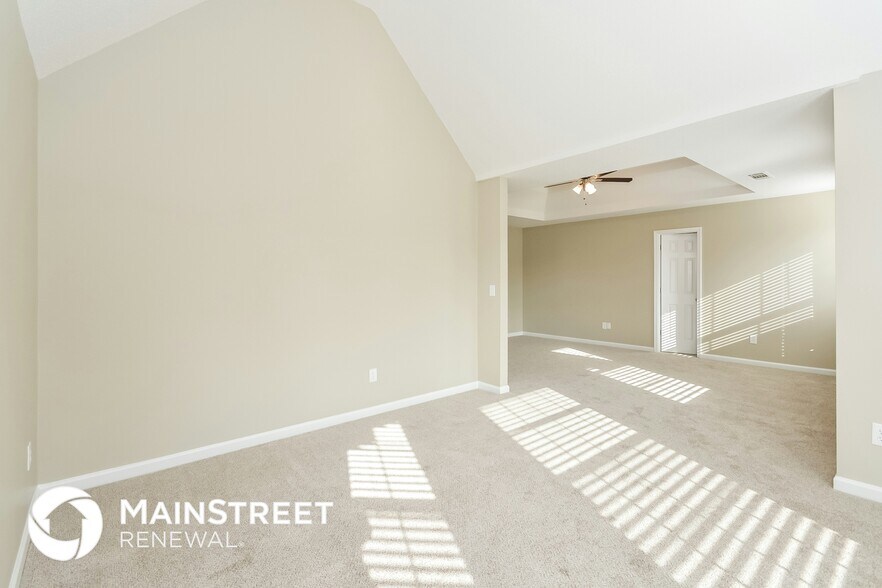 Building Photo - 9530 Deer Crossing Ln