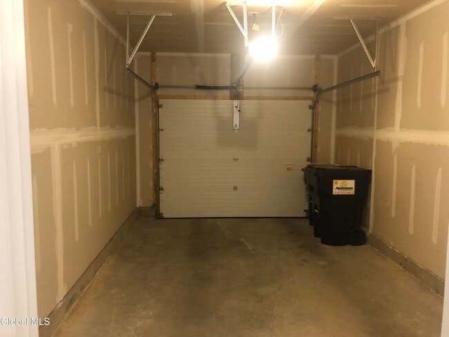 Building Photo - 2011 Rdg Mnr Ct