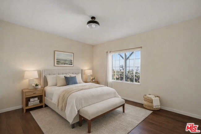 Building Photo - 3617 Homeway Dr