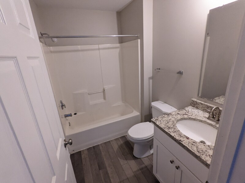 Building Photo - 5621 Button St