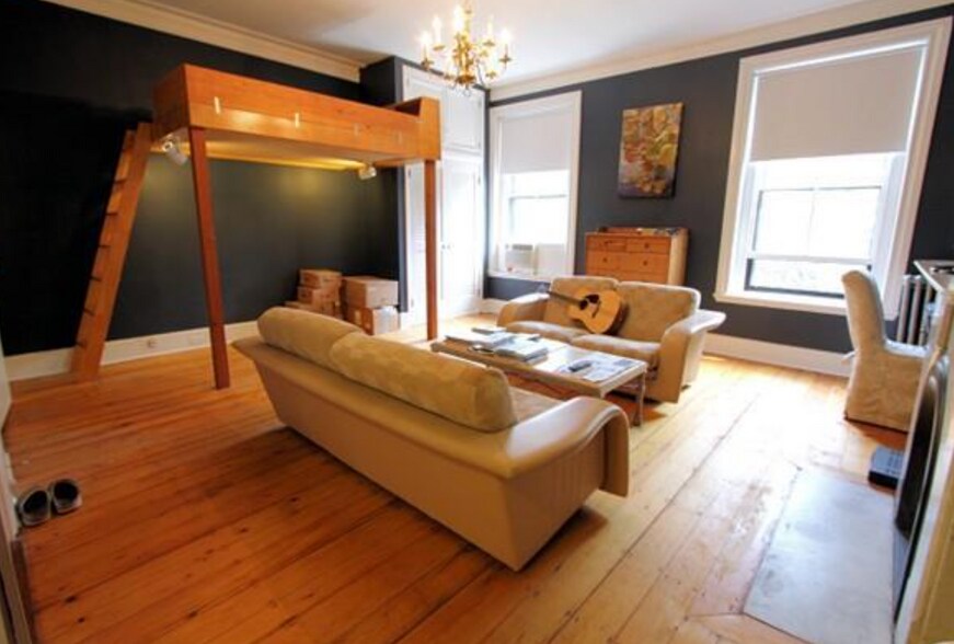Building Photo - 85 Marlborough St