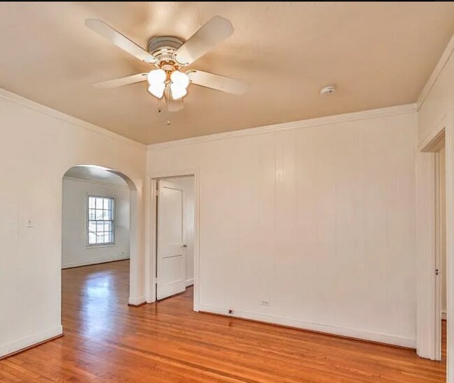 Building Photo - 2810 Cleburne St