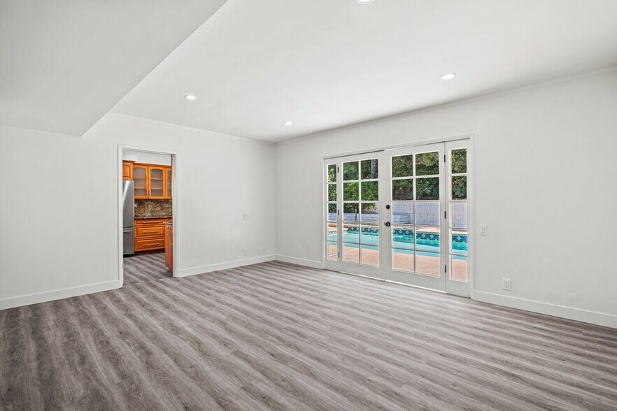 Building Photo - 3454 Green Vista Dr