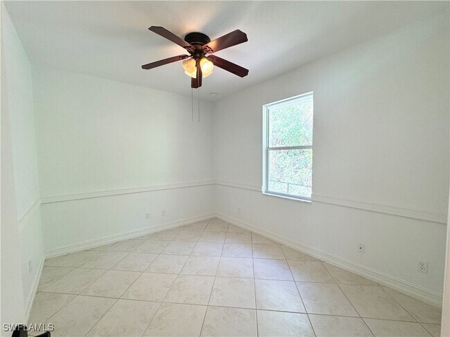 Building Photo - 5071 Coral Wood Dr