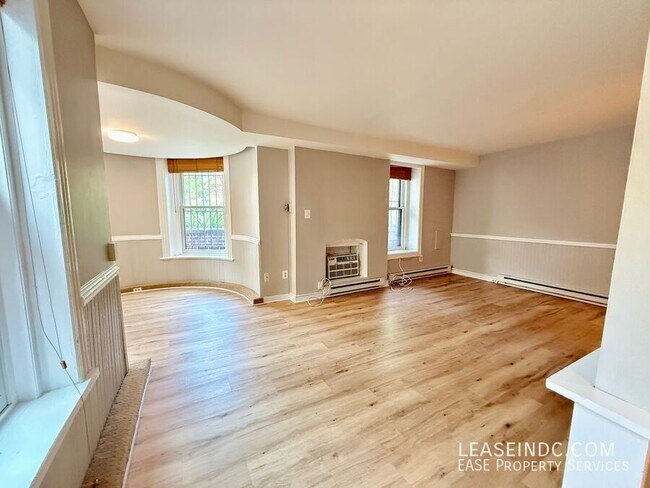 Building Photo - 1000 N Street NW-#B