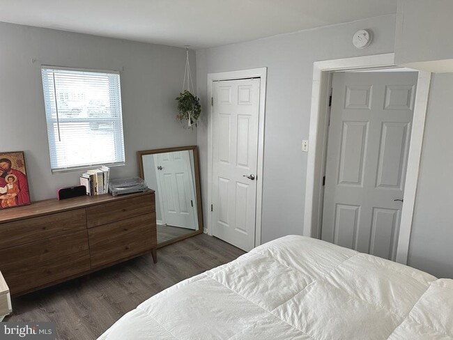 Building Photo - 7703 Dover Rd