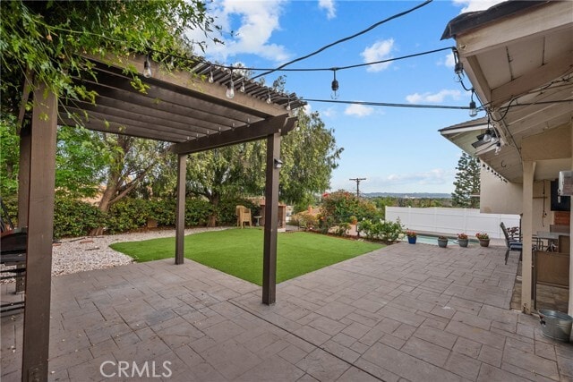 Building Photo - 9558 Swinton Ave