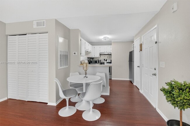 Building Photo - 1745 Palm Cove Blvd