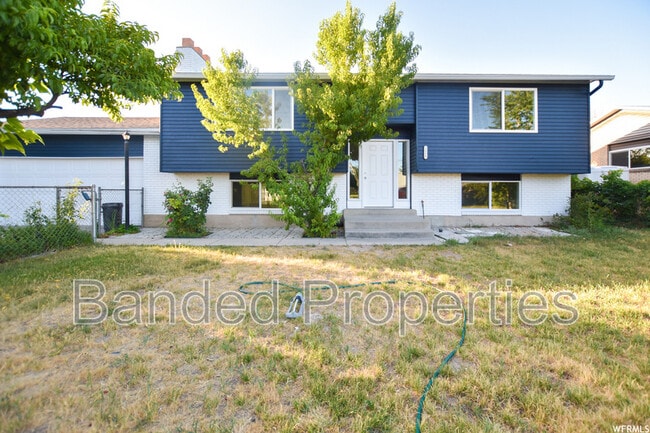 Building Photo - 2088 W 4100 S