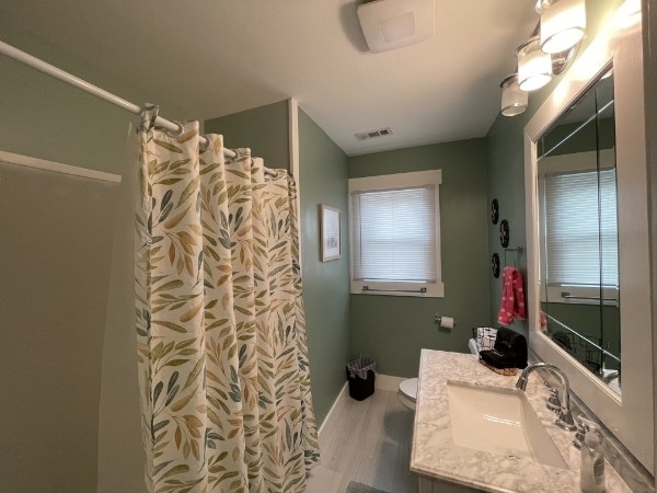 Building Photo - 202 Shasteen St