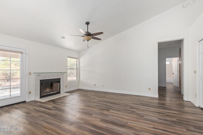 Building Photo - 4325 E Montgomery Rd