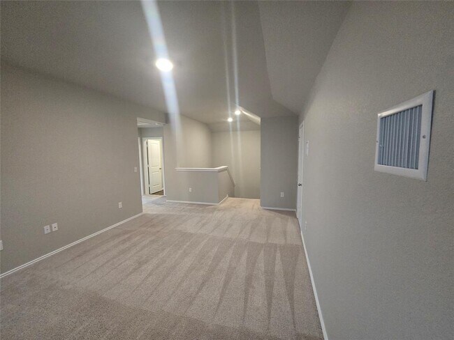 Building Photo - 12613 Brahmin Dr