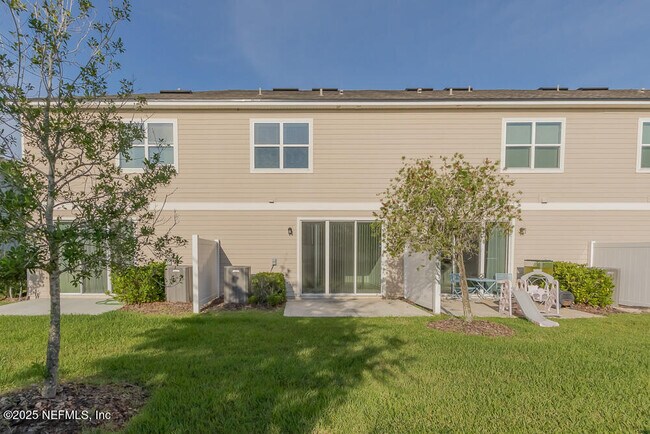 Building Photo - 13114 Annie’s Walk Dr