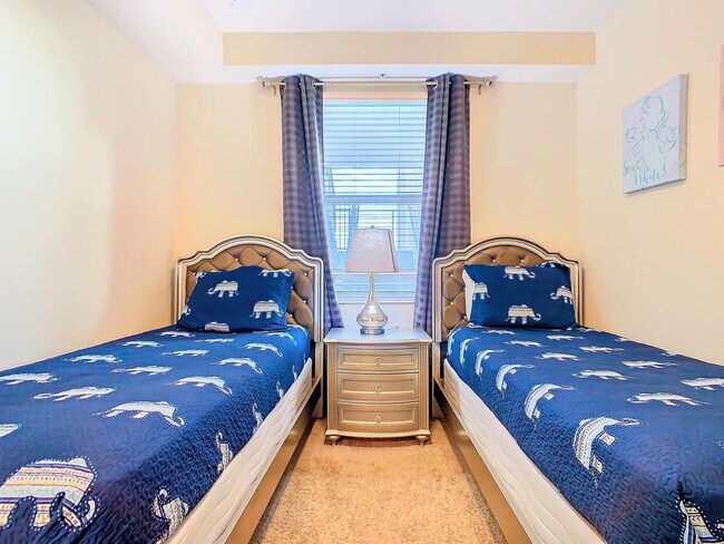 Building Photo - 4784 Clock Tower Dr