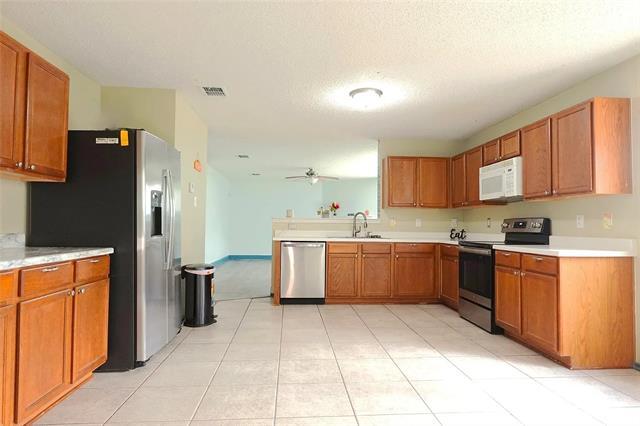 Building Photo - 1329 Anna Lea Ln