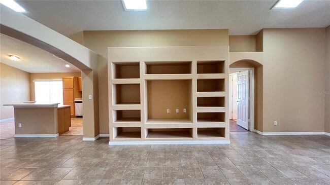 Building Photo - 3024 Samosa Hill Cir