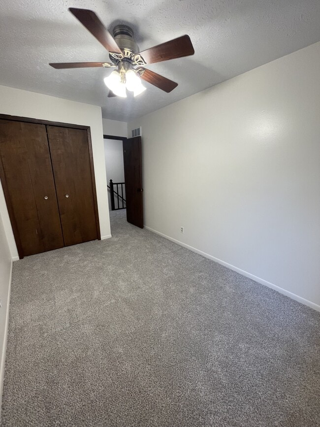 Building Photo - 2177 Woodleaf Ct