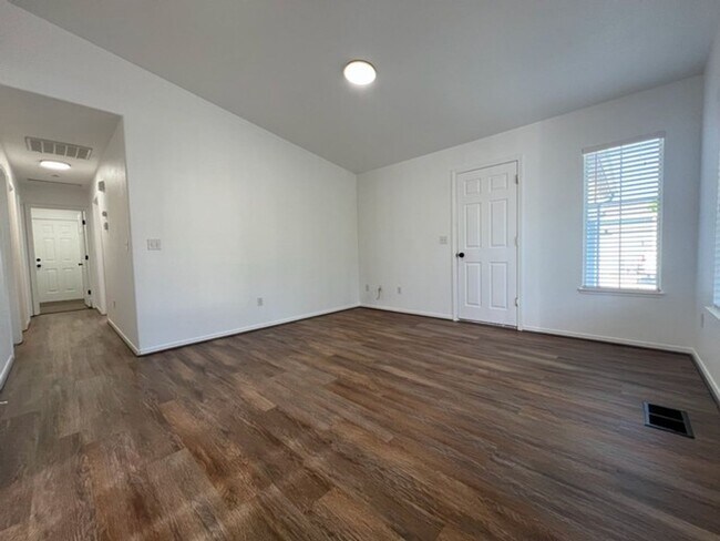 Building Photo - 17784 Georgetown Dr