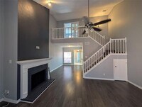 Building Photo - 12660 Hillcrest Rd