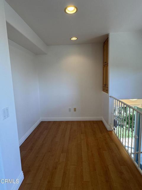 Building Photo - 546 Mint Ln