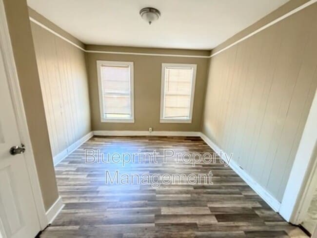 Building Photo - 6609 Avenue O