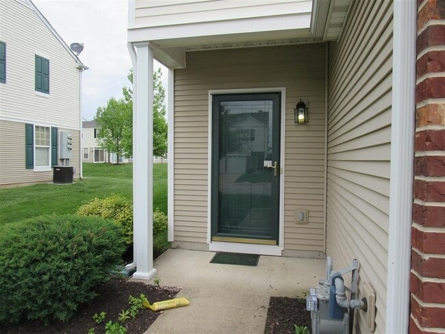 Building Photo - 2031 Celebration Park Cir