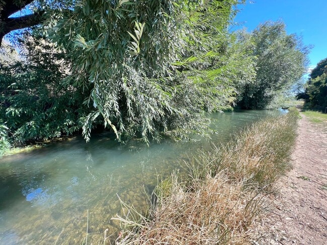 Building Photo - 4 Bedroom Home in Culdesac near CWU