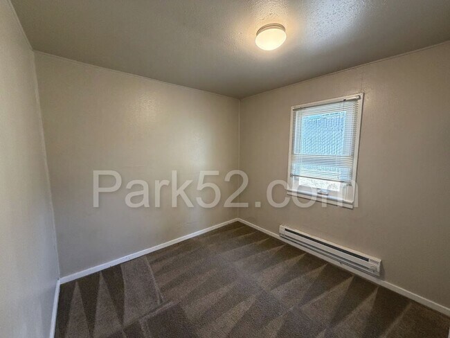 Building Photo - 766 96th St S